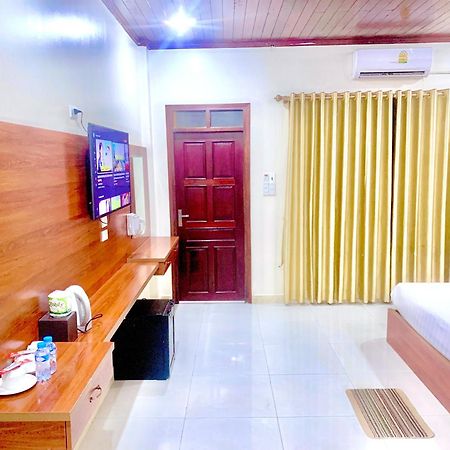 Vang Vieng Garden Resort מראה חיצוני תמונה