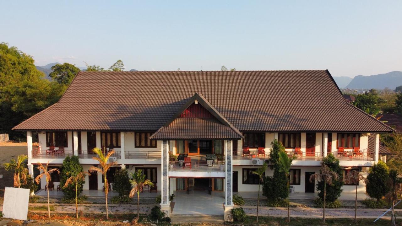 Vang Vieng Garden Resort מראה חיצוני תמונה
