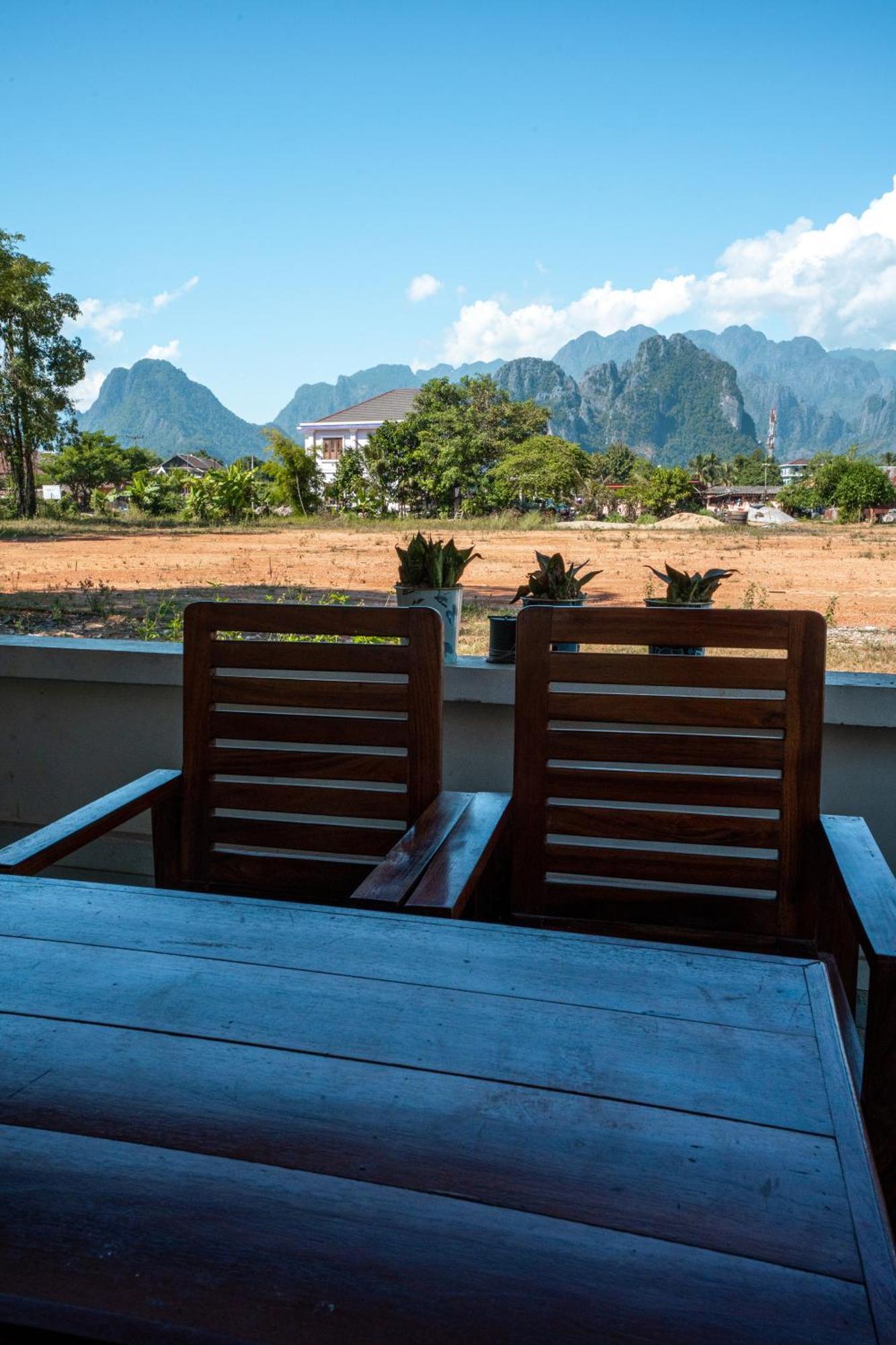 Vang Vieng Garden Resort מראה חיצוני תמונה