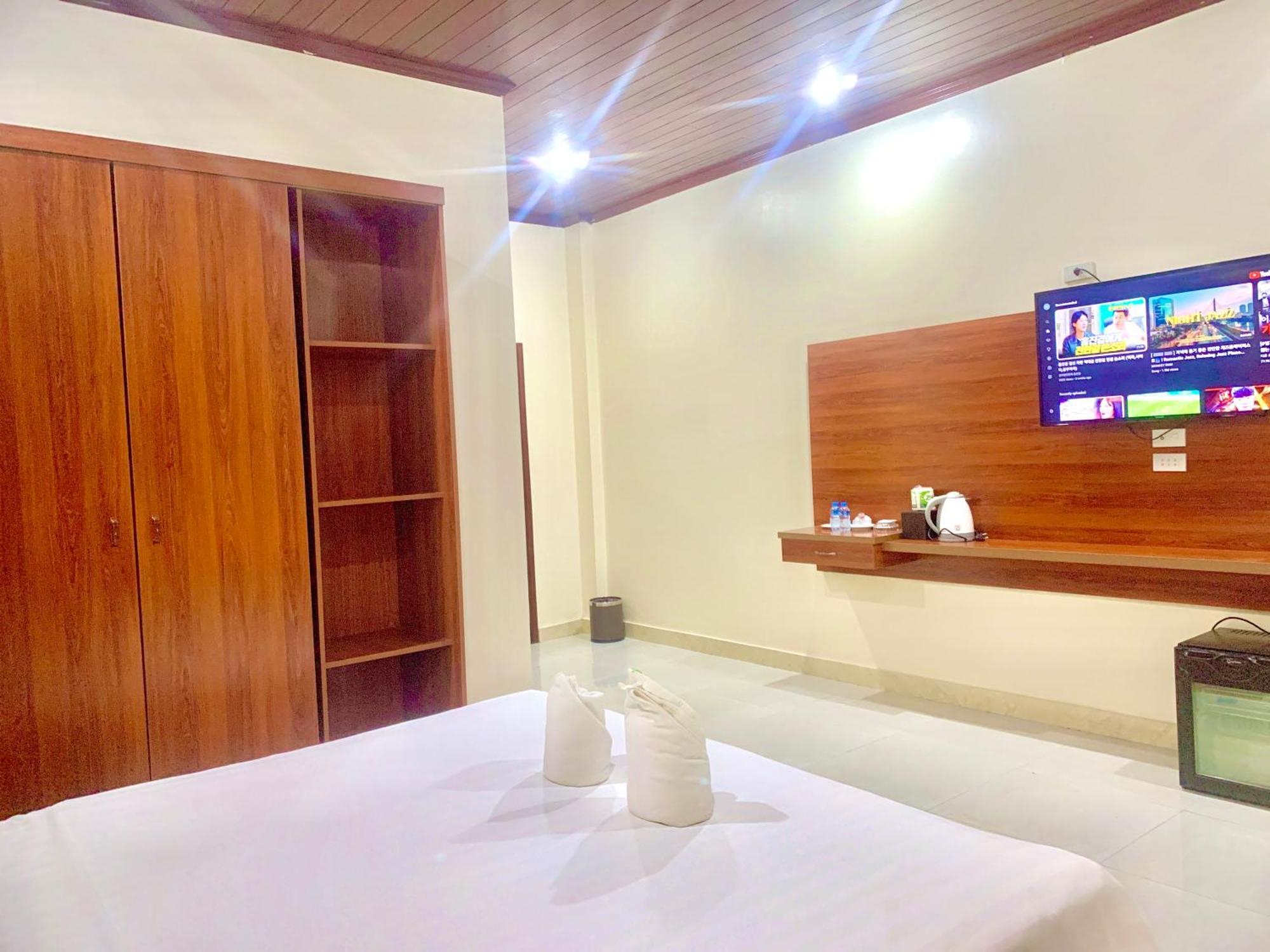 Vang Vieng Garden Resort מראה חיצוני תמונה